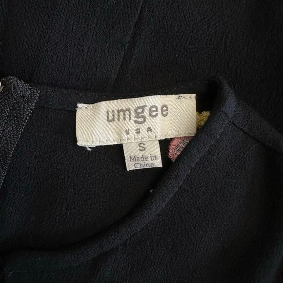 Umgee USA Black Sleeveless Dress Small Boho Floral Embroidered Tunic Shift - Picture 2 of 8